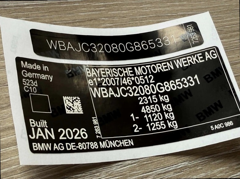 Plaque BMW