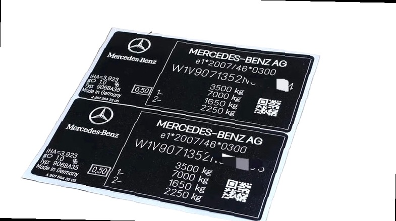 Plaque Mercedes